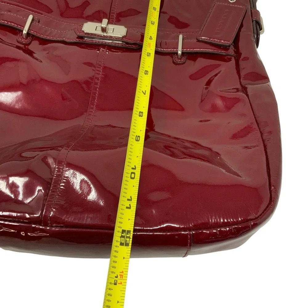 Coach Chelsea Ashlyn Hobo Shoulder Bag‎ Purse Wine Red Patent Leather F17861